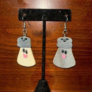 Mr Salt and Mrs Pepper Blues Clues earrings